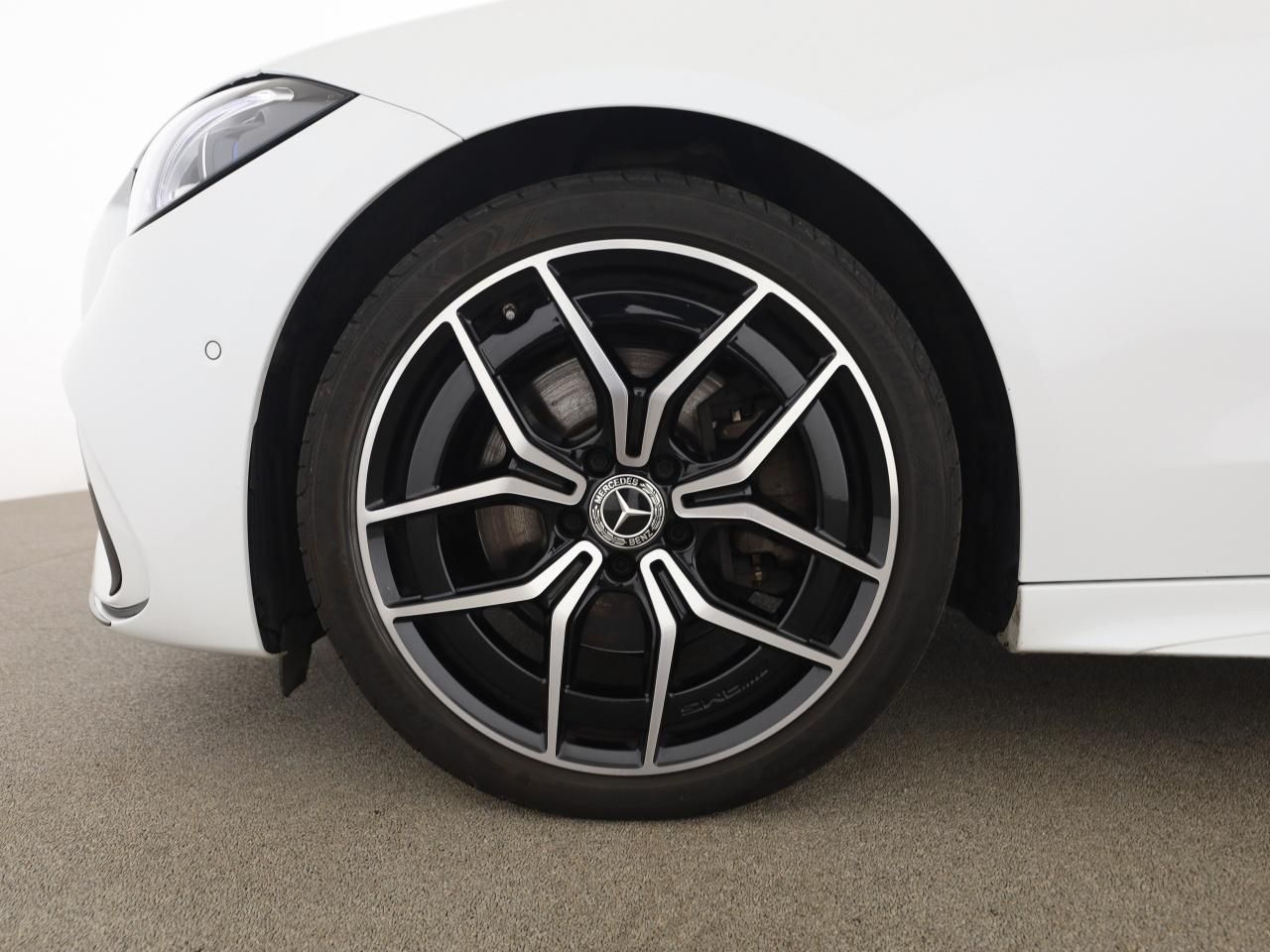 Mercedes-Benz C 300 d T AMG Night Pano AHK Burmester HUD 360 foto 17