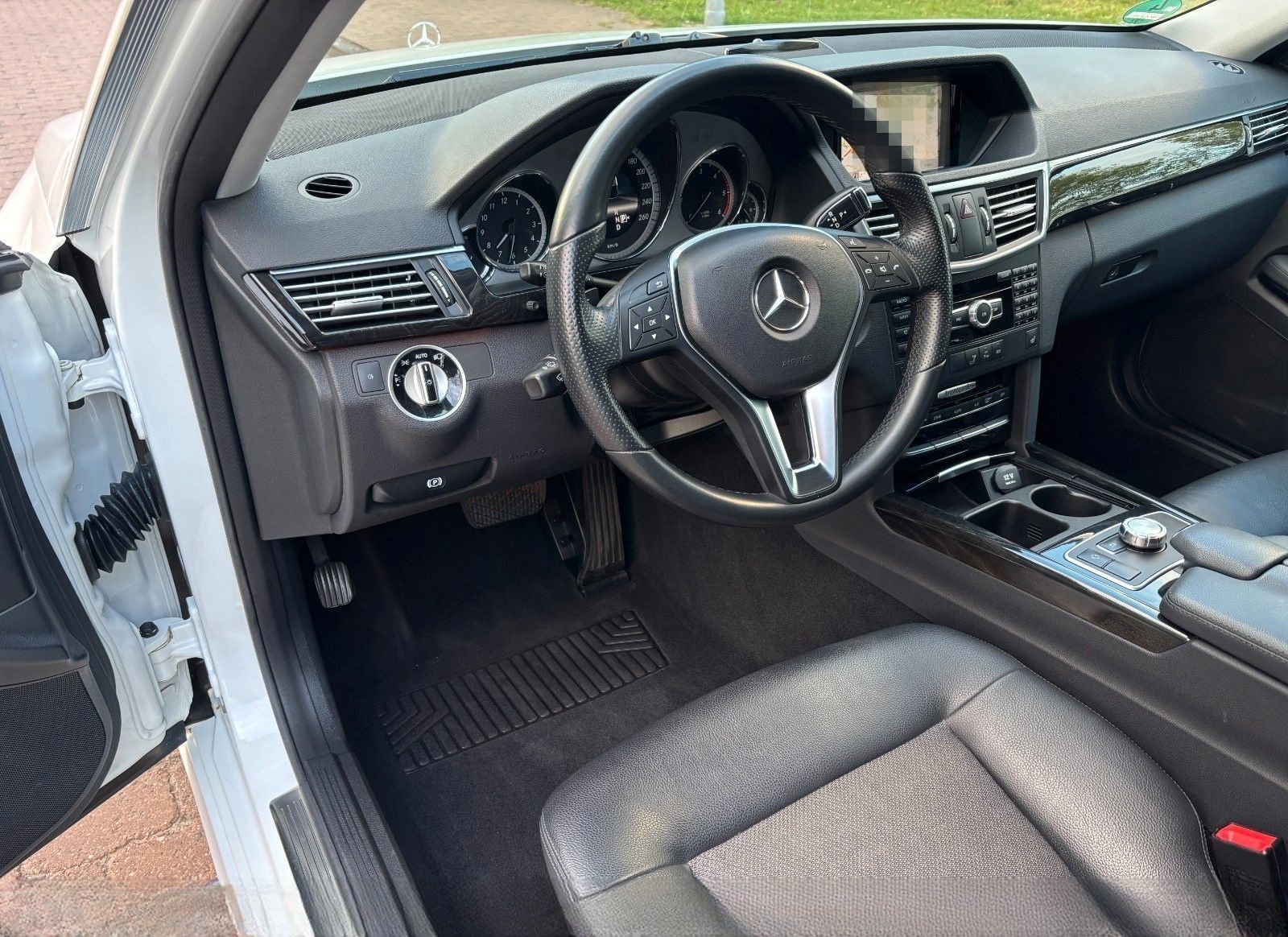 Mercedes-Benz E 220 CDI Avantgarde TOP-ZUSTAND HU/AU/INSP. neu foto 23