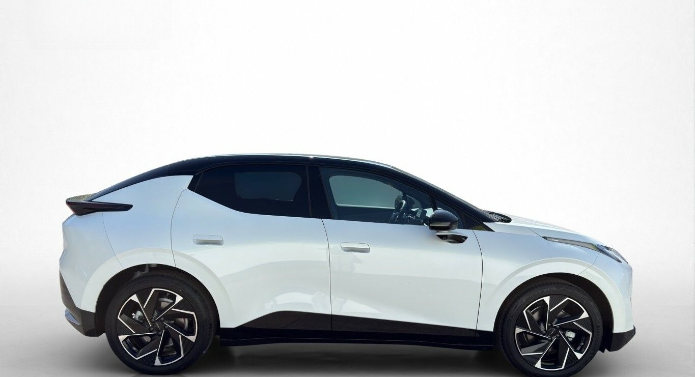 Lynk&Co 02 More foto 6