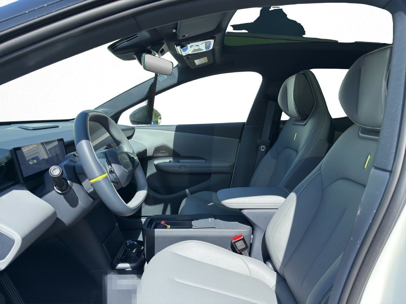 Lynk&Co 02 More foto 9