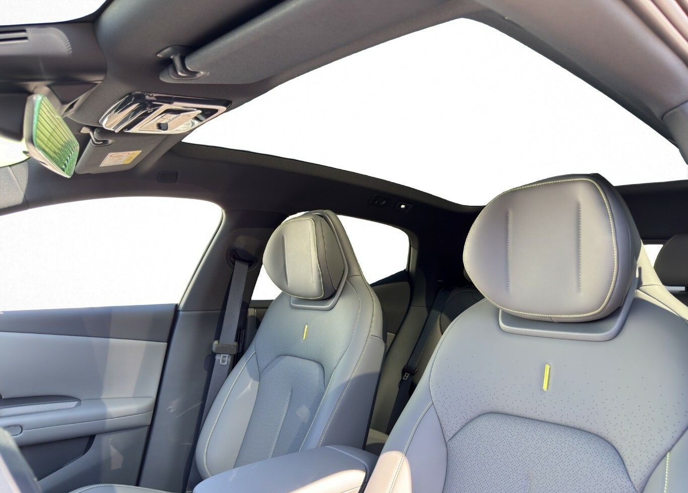 Lynk&Co 02 More foto 10