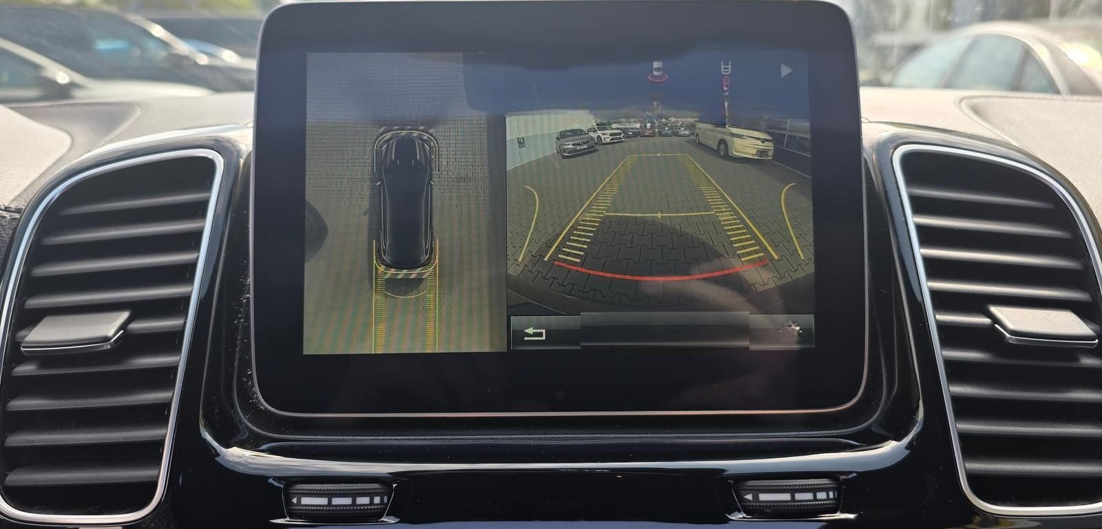 Mercedes-Benz GLE 350 d 4Matic AMG PANO LEDER 360° DISTRO LED foto 15