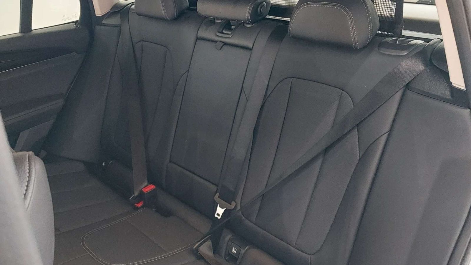 BMW X3 xDrive 30d AHK PA+ 360 MMRY DrivinAssist HiFi foto 8