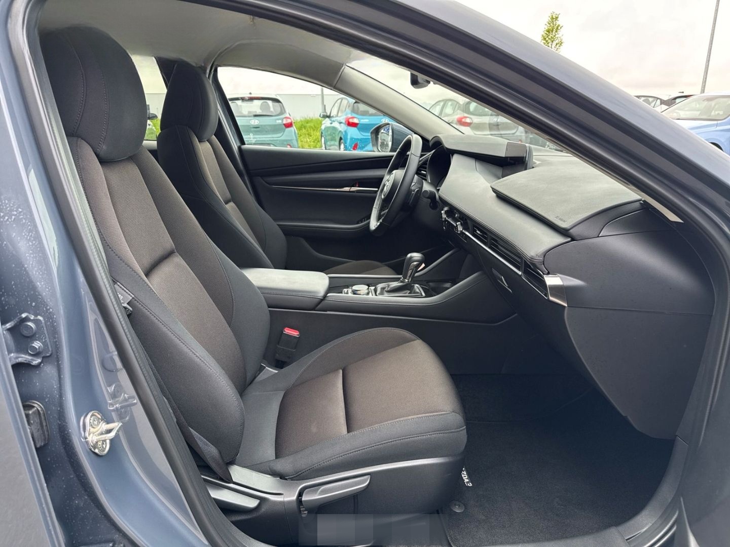 Mazda 3 Exclusive-Line HeadUP LED Keyless Totwinkelass foto 15