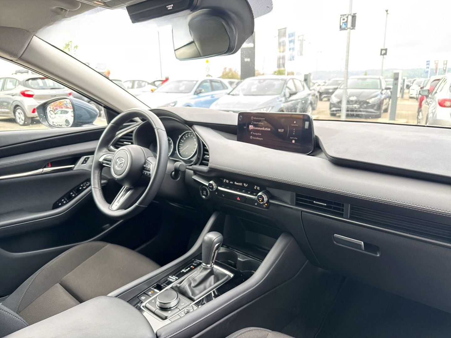 Mazda 3 Exclusive-Line HeadUP LED Keyless Totwinkelass foto 18