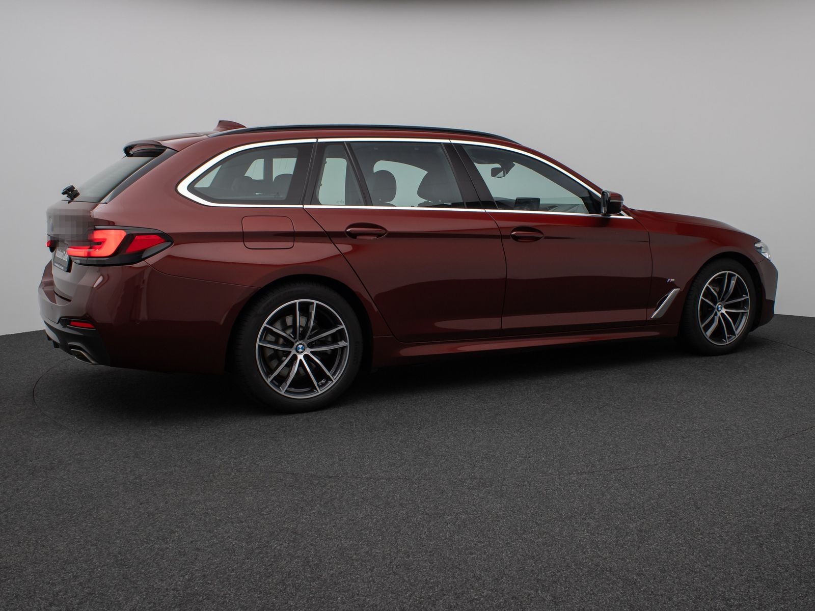 BMW 520d xD M Sport Kamera HUD DAB Alarm Individual foto 6