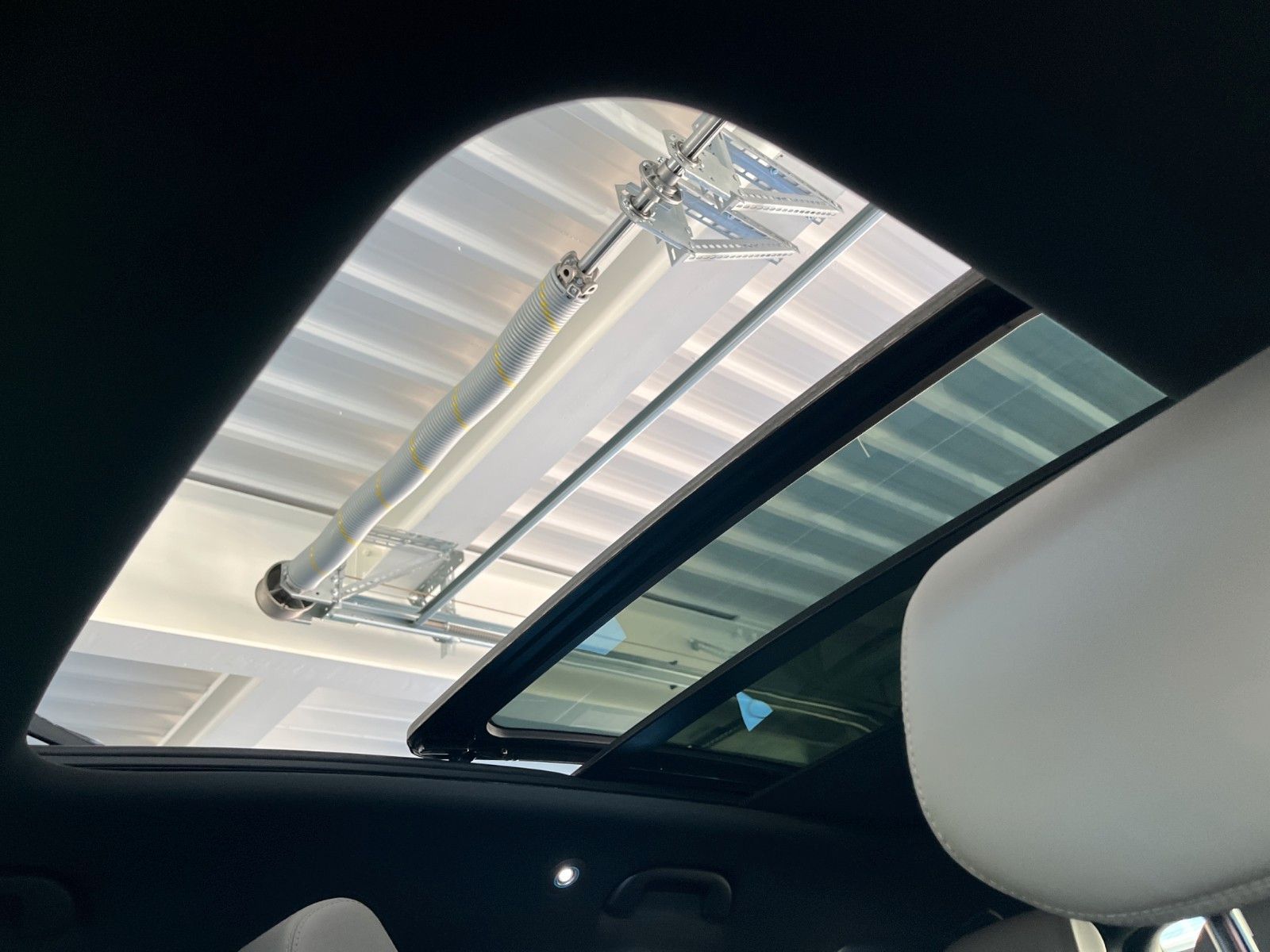 BYD SEAL 6 DM-i TOURING Comfort/360°/HUD/SHZ/PANO-DA foto 17