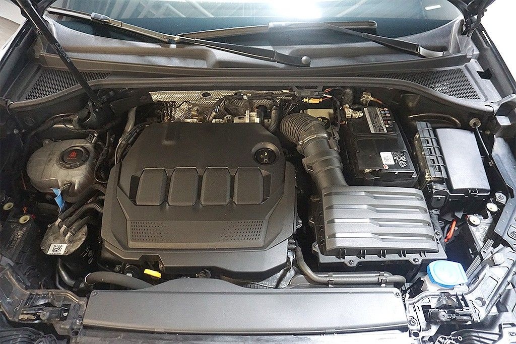 Audi Q3 40TDI S-Tronic 2xS-Line Quattro Virtual AHK foto 14