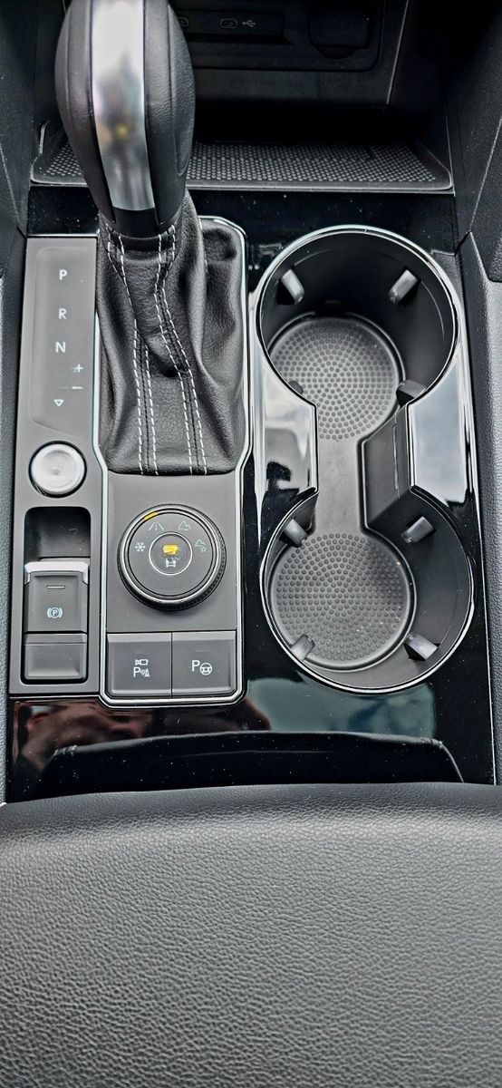 Volkswagen Atlas R-Line foto 11