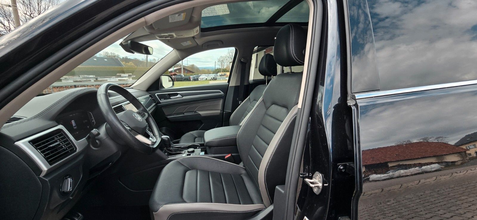 Volkswagen Atlas R-Line foto 8