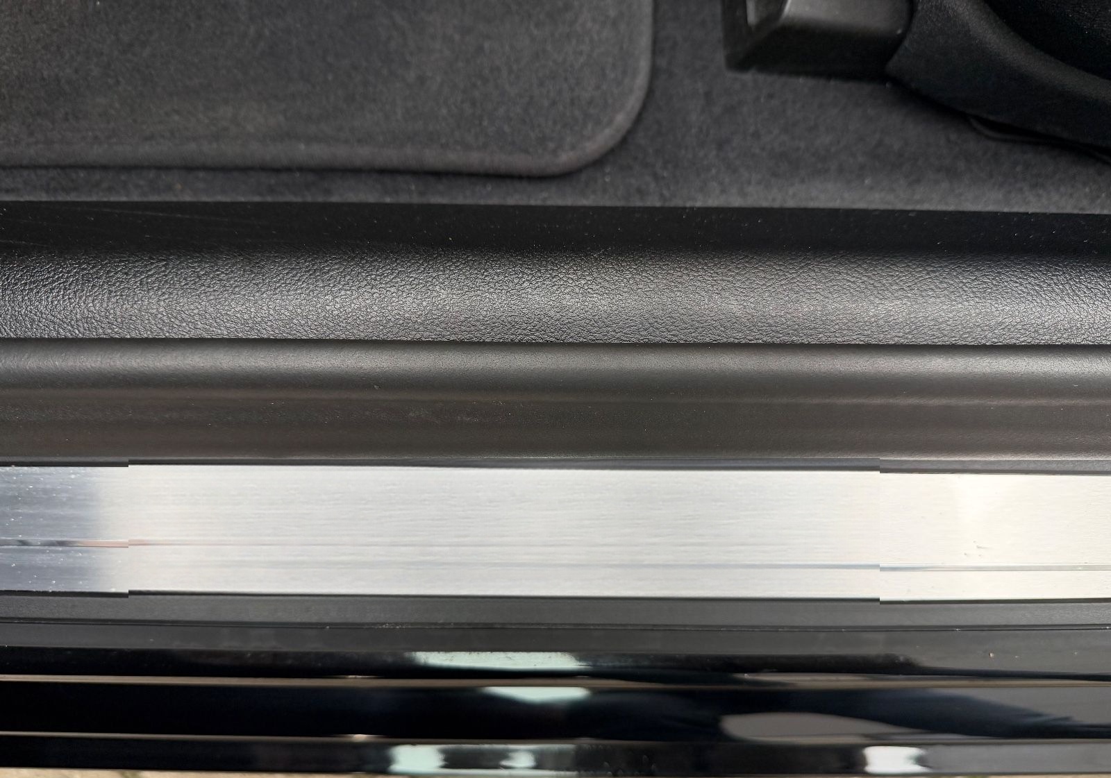 BMW 540 d xDrive Luxury Line KAMERA/LED/SHZ/AHK/* foto 13