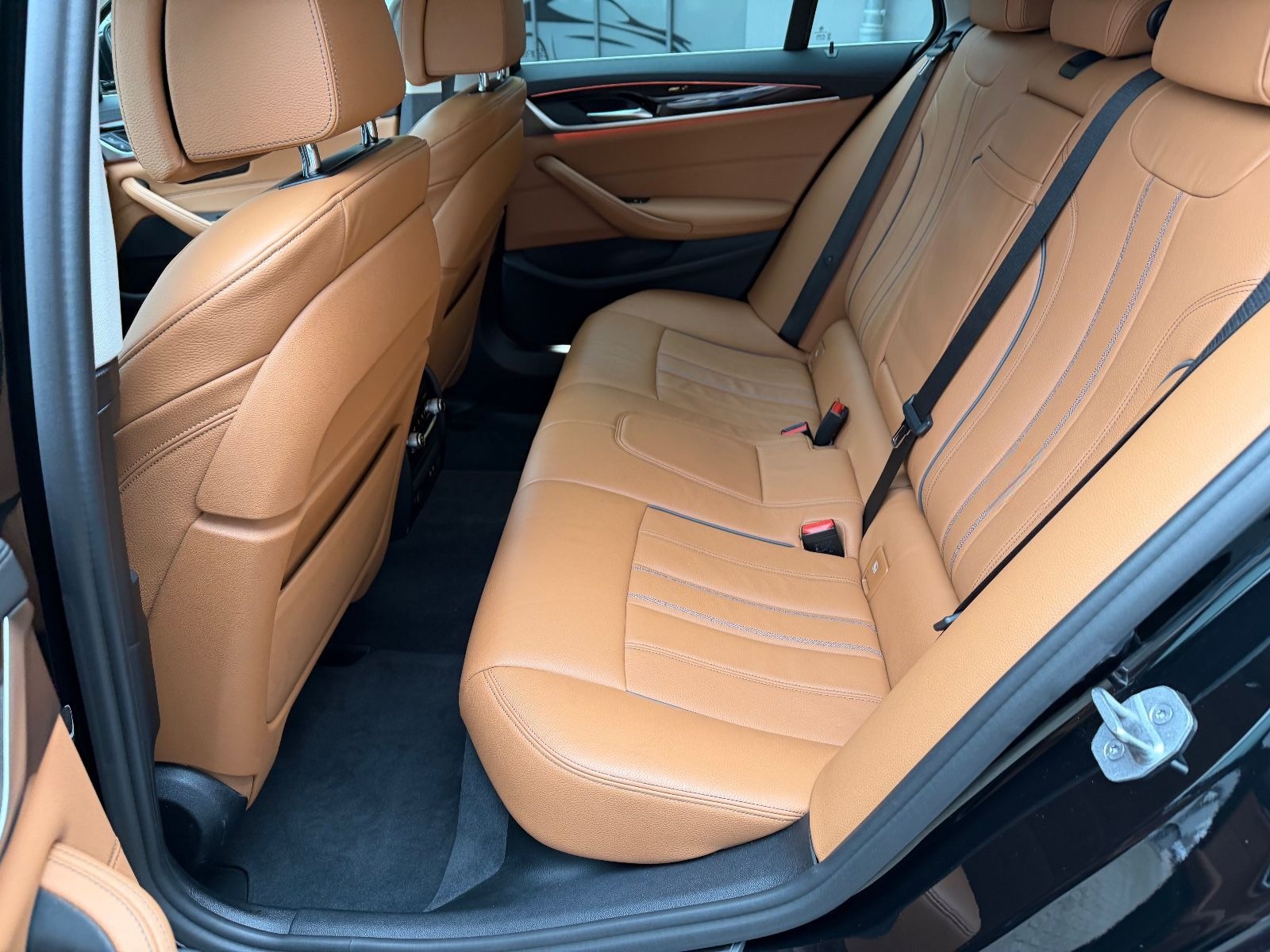 BMW 540 d xDrive Luxury Line KAMERA/LED/SHZ/AHK/* foto 19