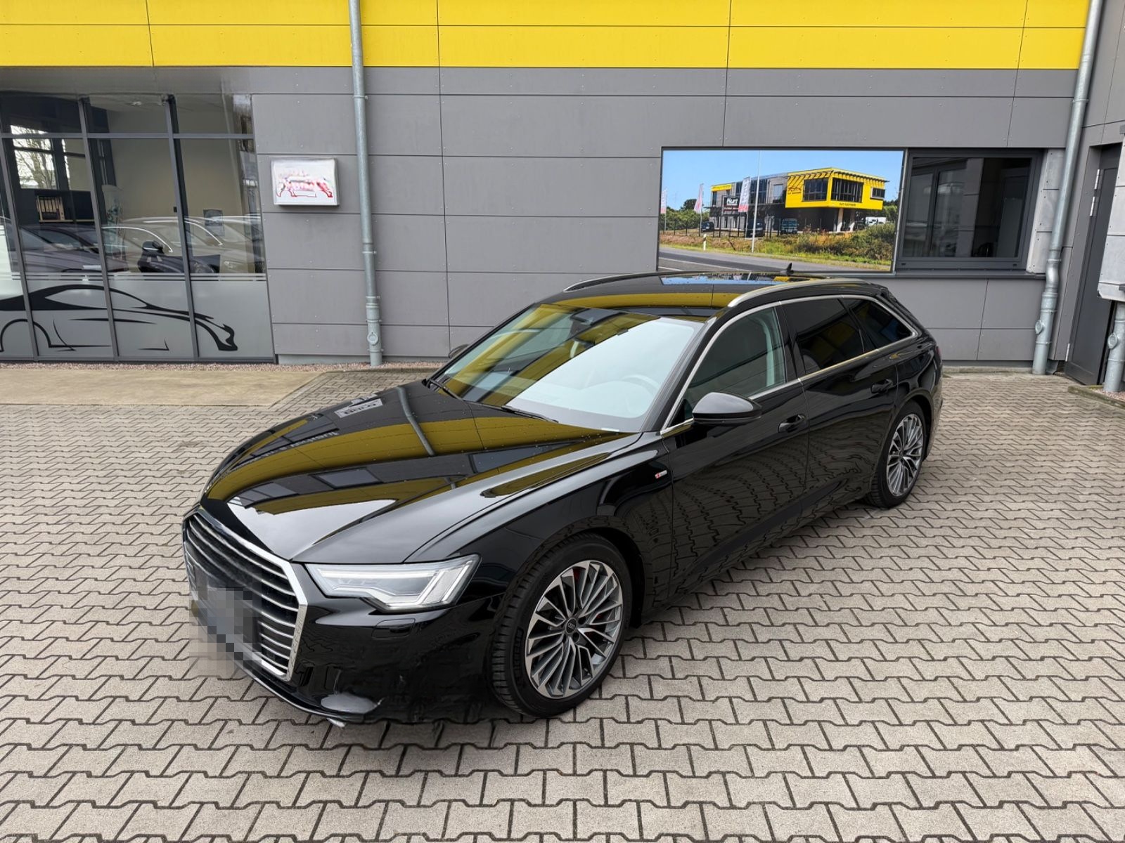 Audi A6 55 TFSI e S tronic quattro sport Avant/S LINE