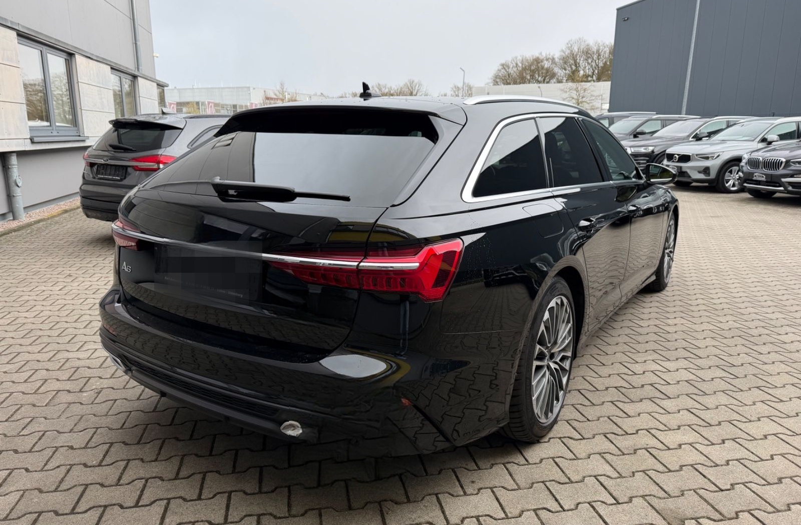 Audi A6 55 TFSI e S tronic quattro sport Avant/S LINE foto 6