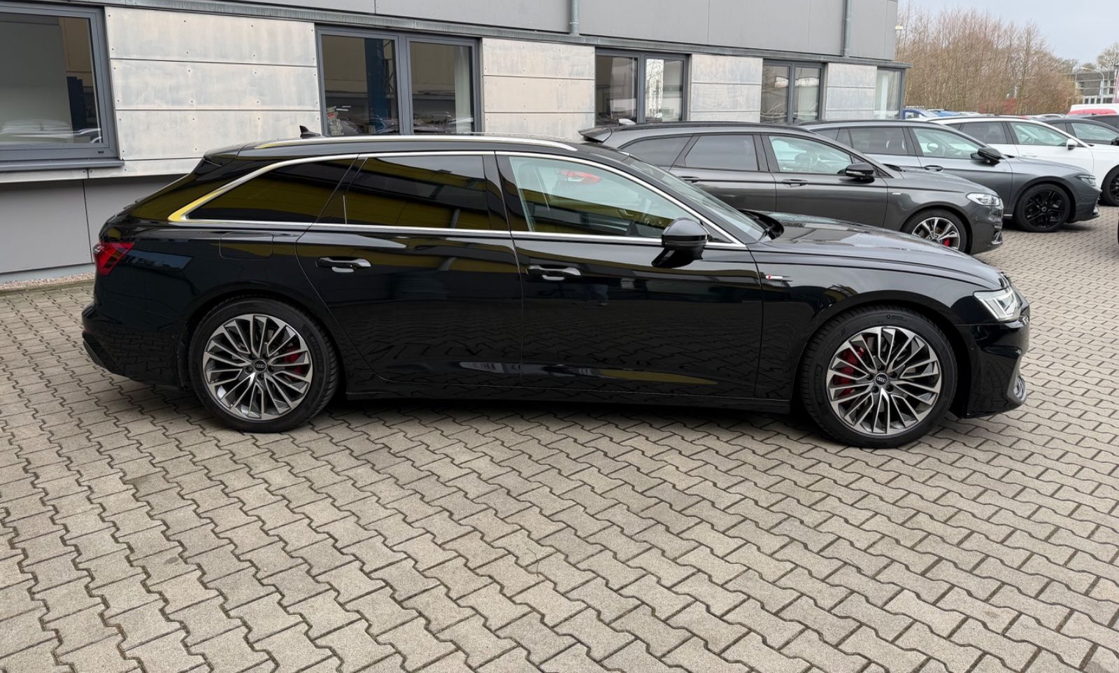 Audi A6 55 TFSI e S tronic quattro sport Avant/S LINE foto 7