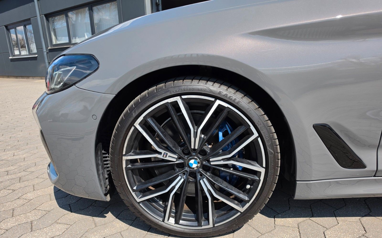 BMW M550i xDrive*Ambiente*Apple Carplay*Schiebedach* foto 11