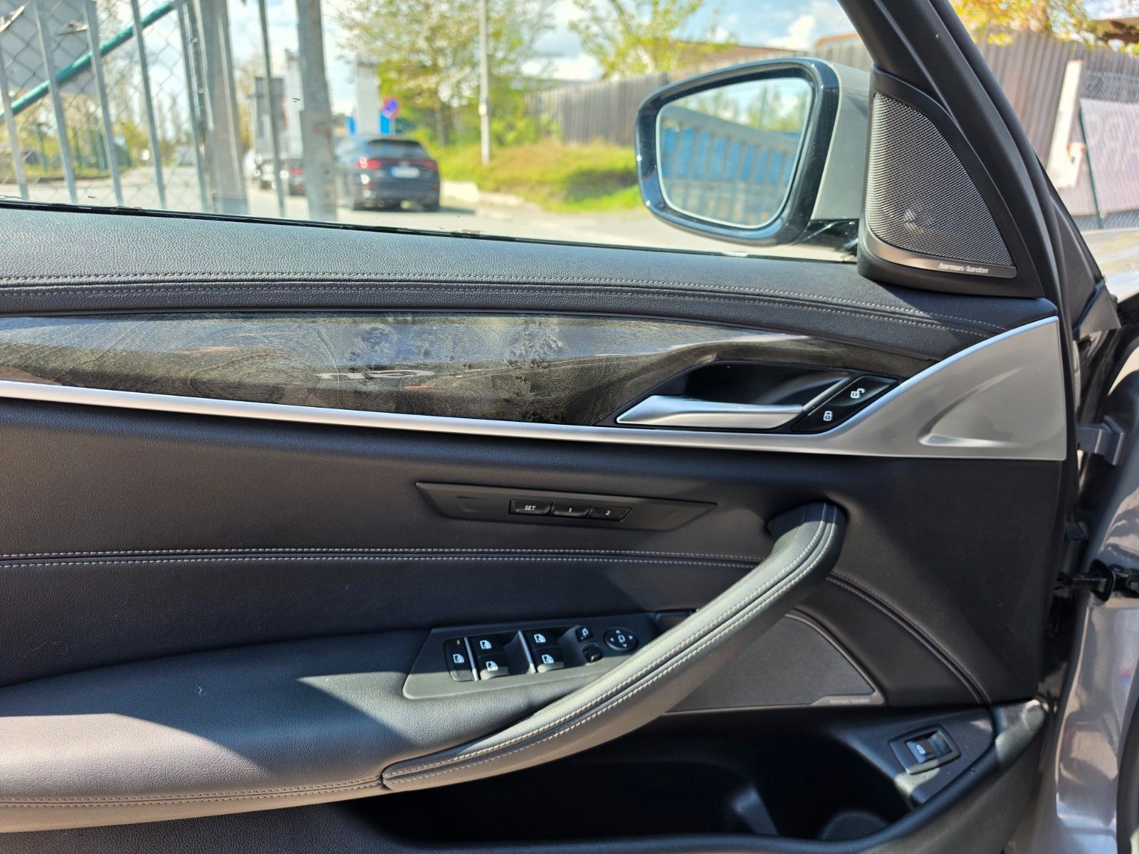 BMW M550i xDrive*Ambiente*Apple Carplay*Schiebedach* foto 13