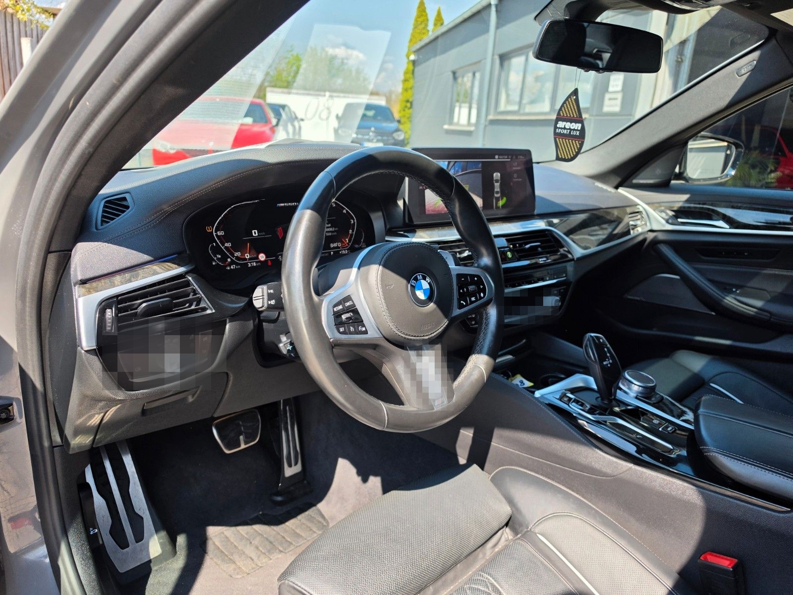 BMW M550i xDrive*Ambiente*Apple Carplay*Schiebedach* foto 14