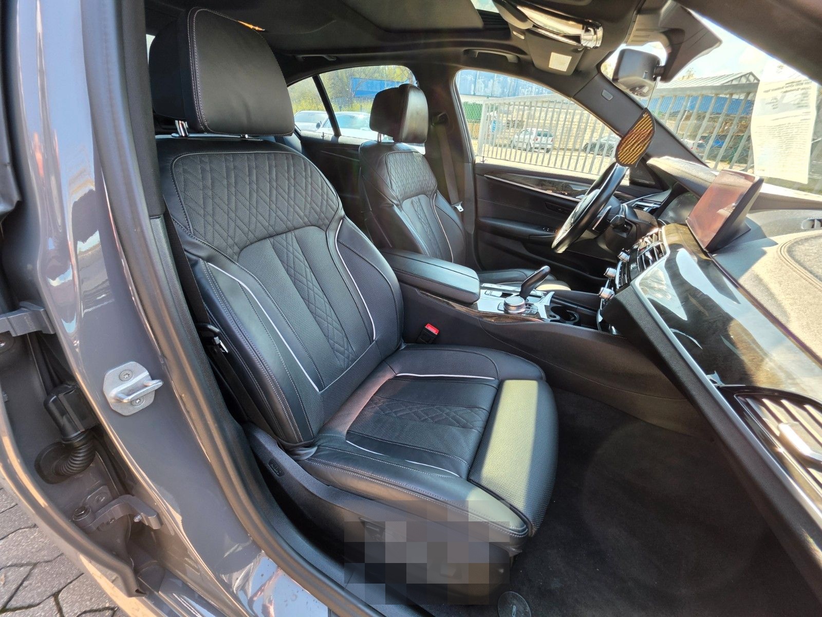 BMW M550i xDrive*Ambiente*Apple Carplay*Schiebedach* foto 22