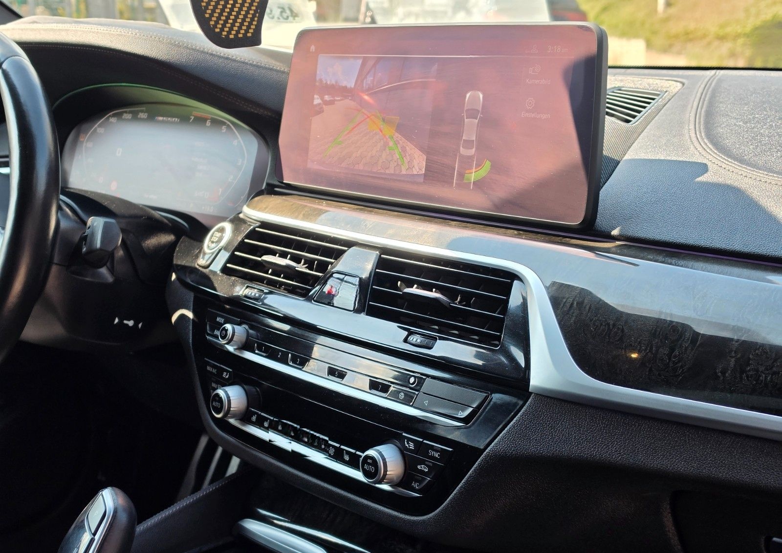 BMW M550i xDrive*Ambiente*Apple Carplay*Schiebedach* foto 23