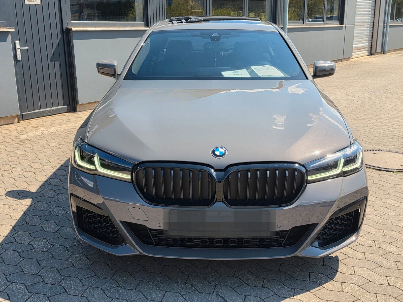 BMW M550i xDrive*Ambiente*Apple Carplay*Schiebedach* foto 4