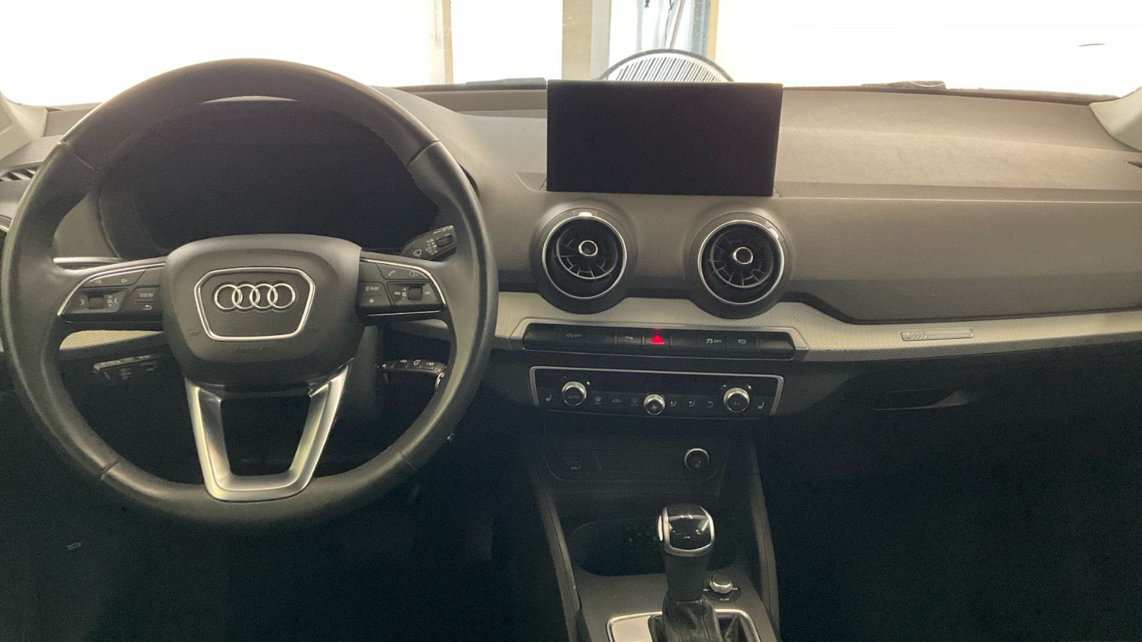 Audi Q2 35 TFSI advanced Kamera*LED*Navi*Virtual*17 foto 6