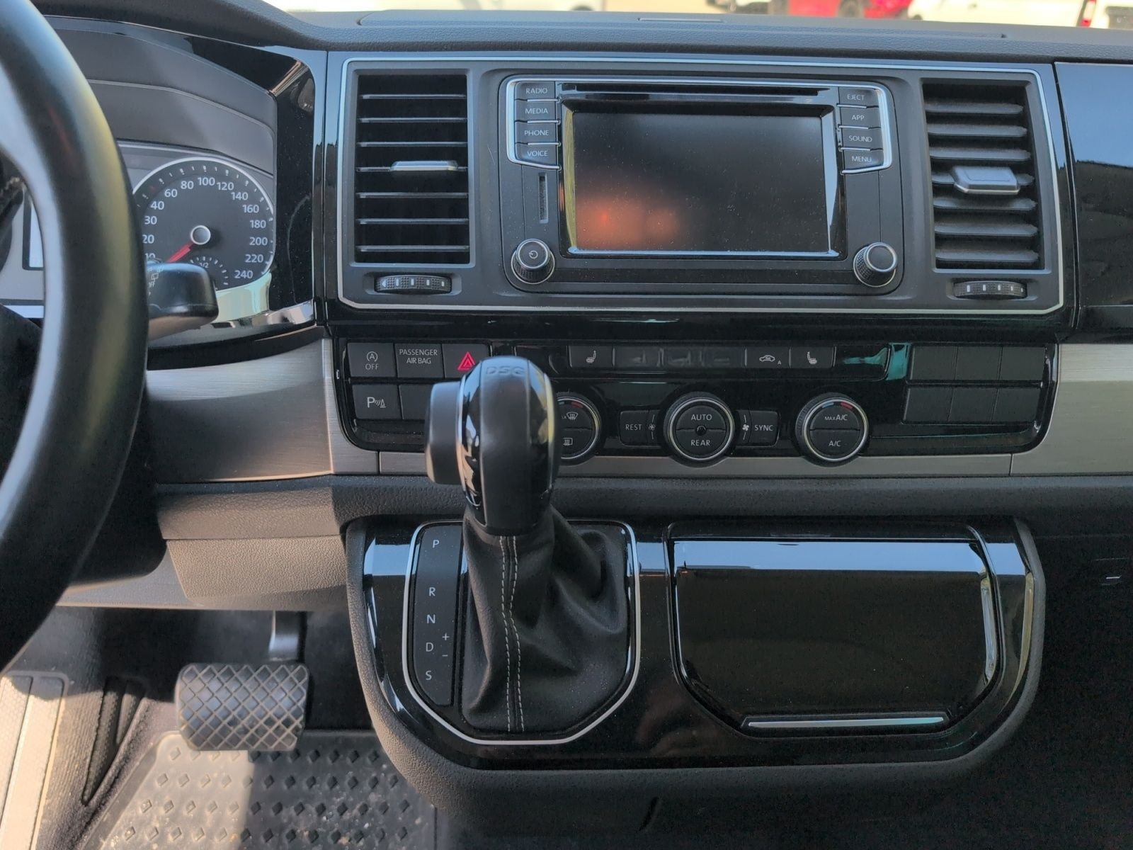 Volkswagen T6 Multivan Gen.Six TDI 110 kw DSG Kamera LED AC foto 8