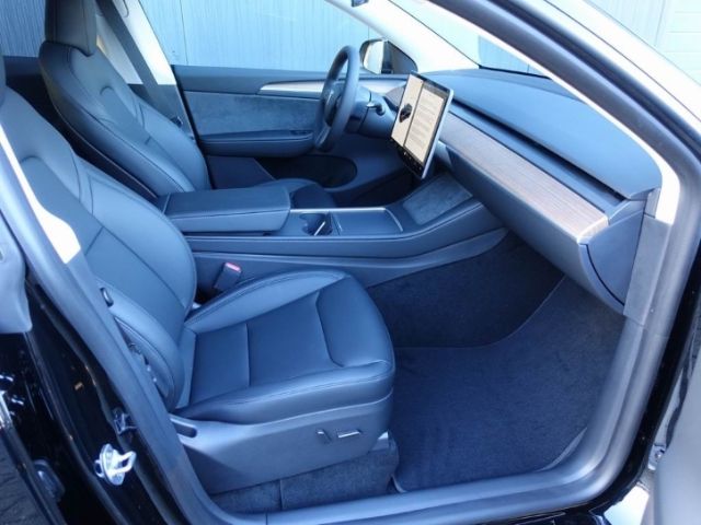 Tesla Model Y Maximale Reichweite Dual AWD LR foto 16