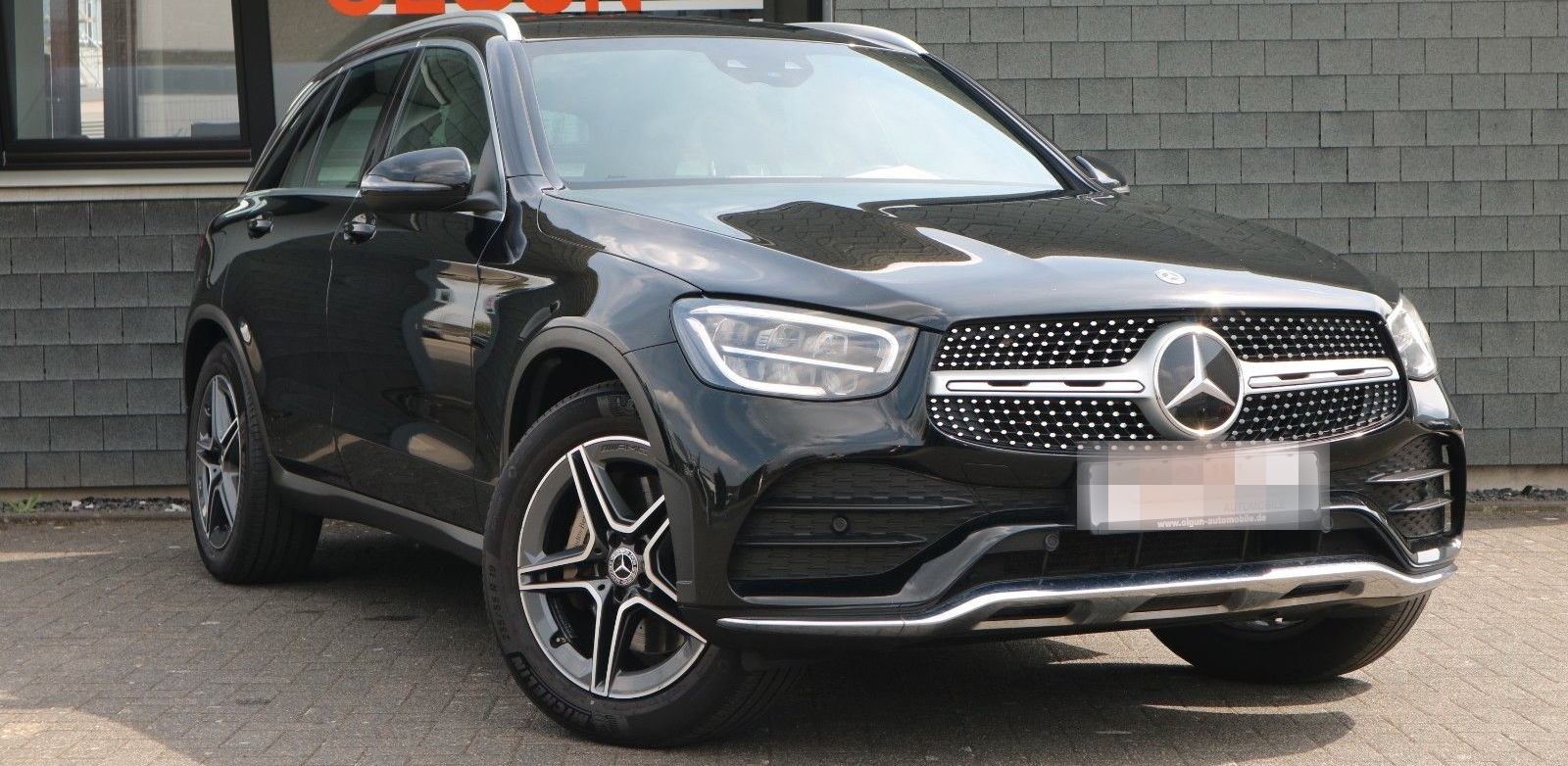 Mercedes-Benz GLC 220 d 4Matic AMG *AMBIENTE*AIRMATIC*CAM* foto 2