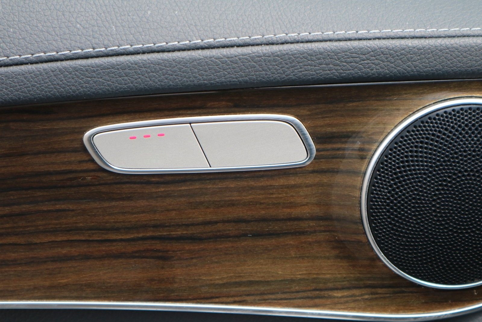 Mercedes-Benz GLC 220 d 4Matic AMG *AMBIENTE*AIRMATIC*CAM* foto 17