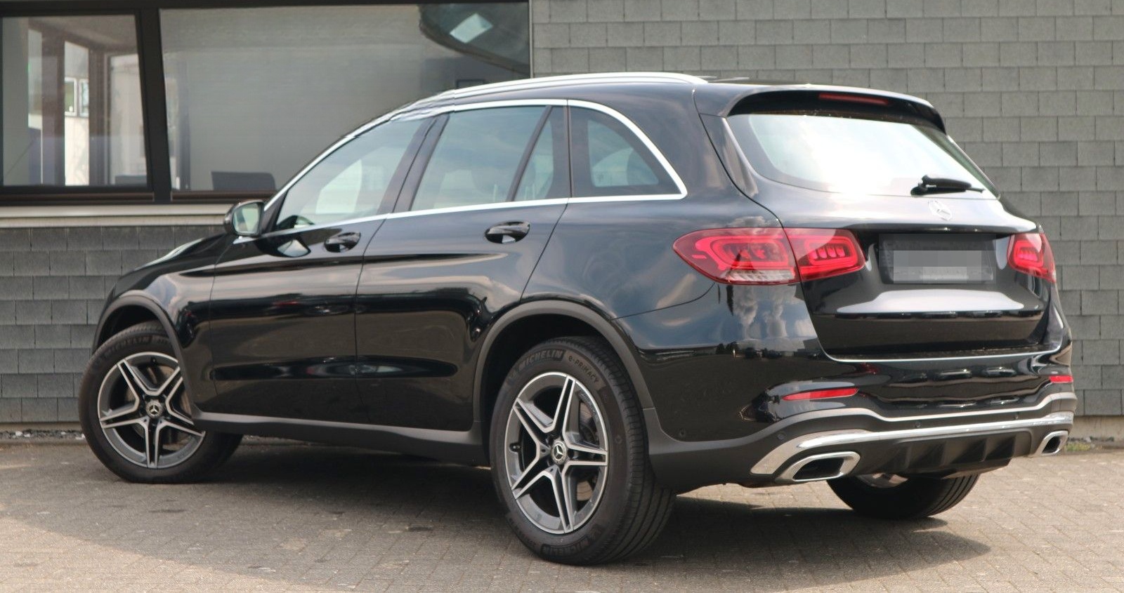 Mercedes-Benz GLC 220 d 4Matic AMG *AMBIENTE*AIRMATIC*CAM* foto 4