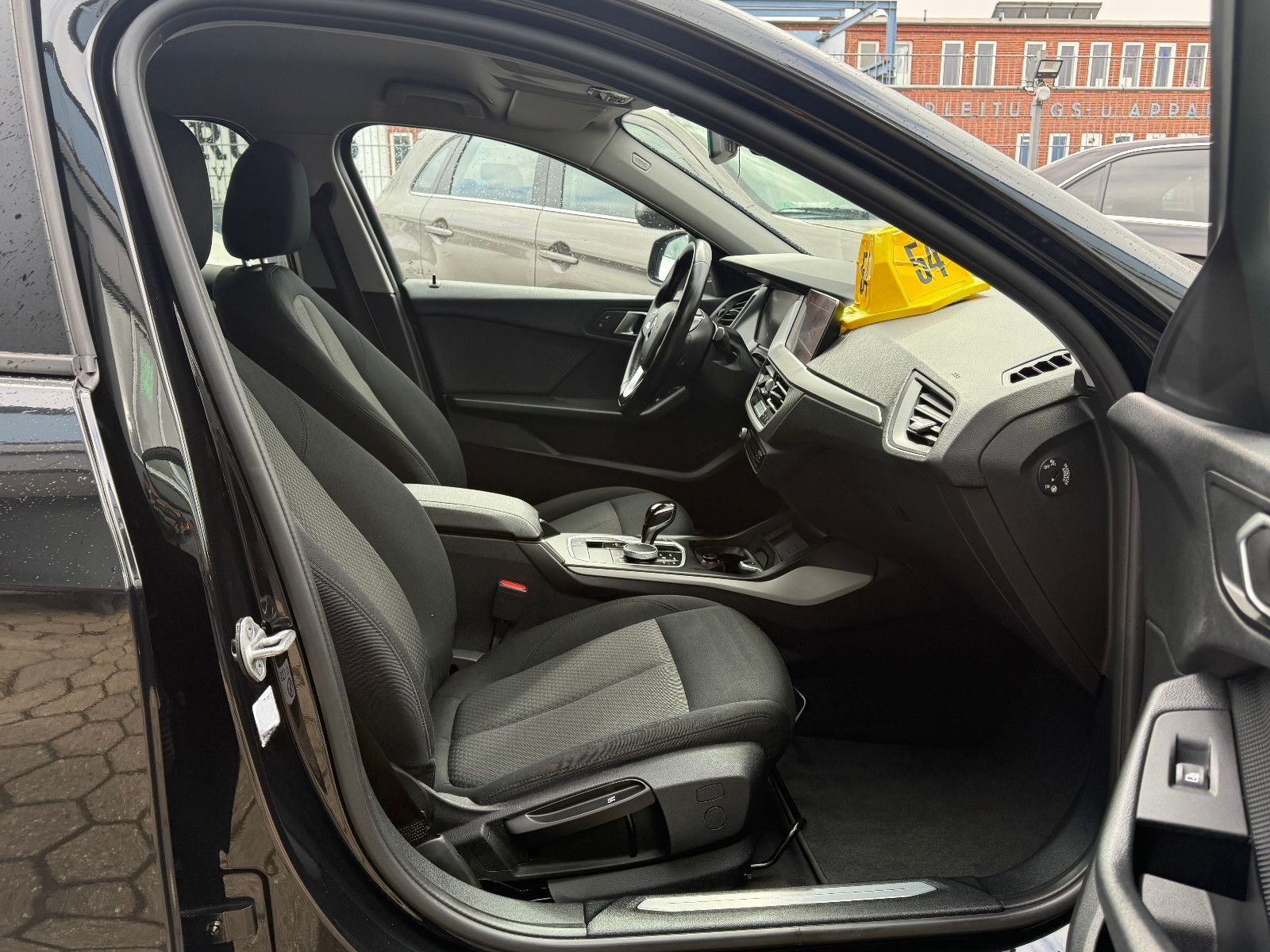 BMW 118i Sport Line foto 11