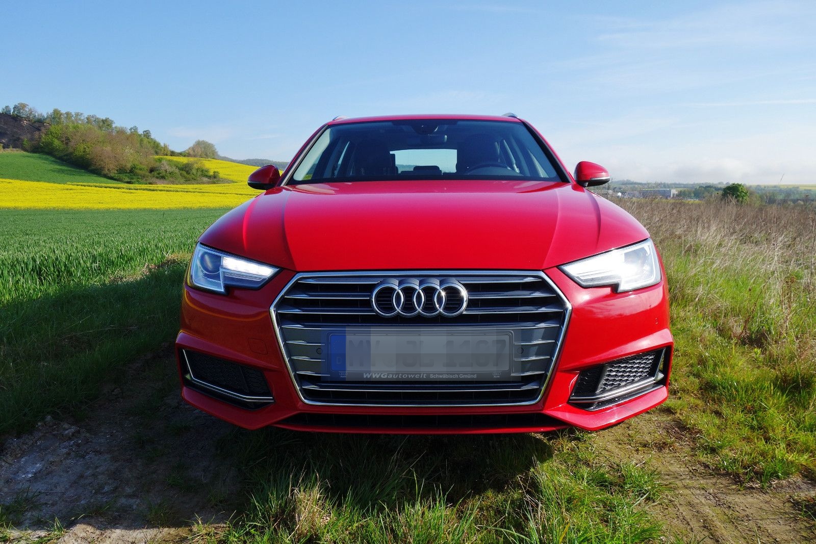 Audi A4 Avant 35 TDI Sport+Pano+AHK+Hybrid+S-tronic+ foto 5