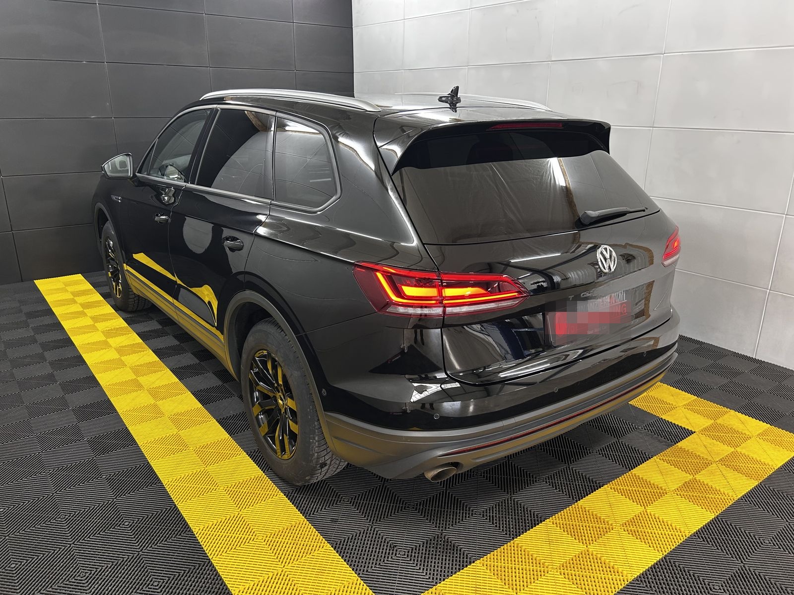 Volkswagen Touareg 4Motion+ACC+AHK+Keyless+LED+Kam foto 7