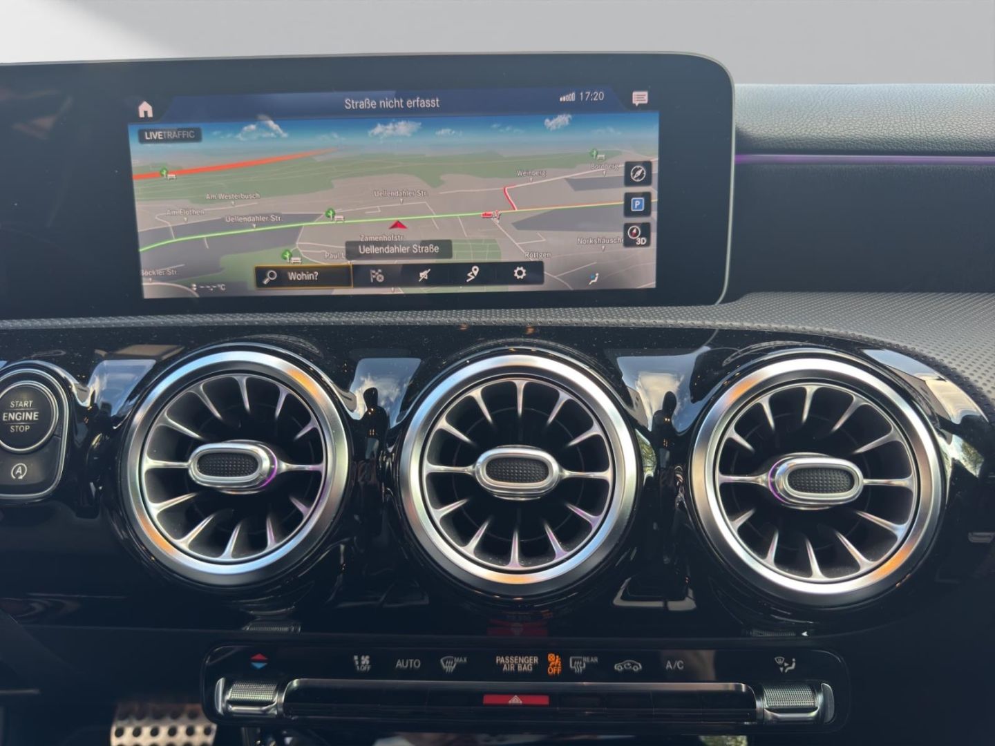 Mercedes-Benz A 250 Pano*Navi*Virtual*Night*AHK*Kamera* foto 12