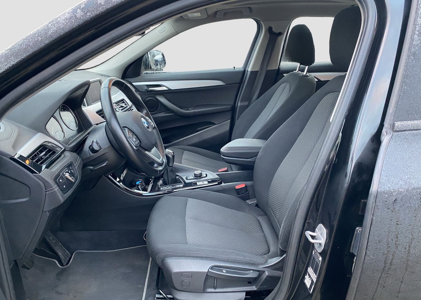 BMW X2 sDrive18d +nur an Händler/Export+ foto 9