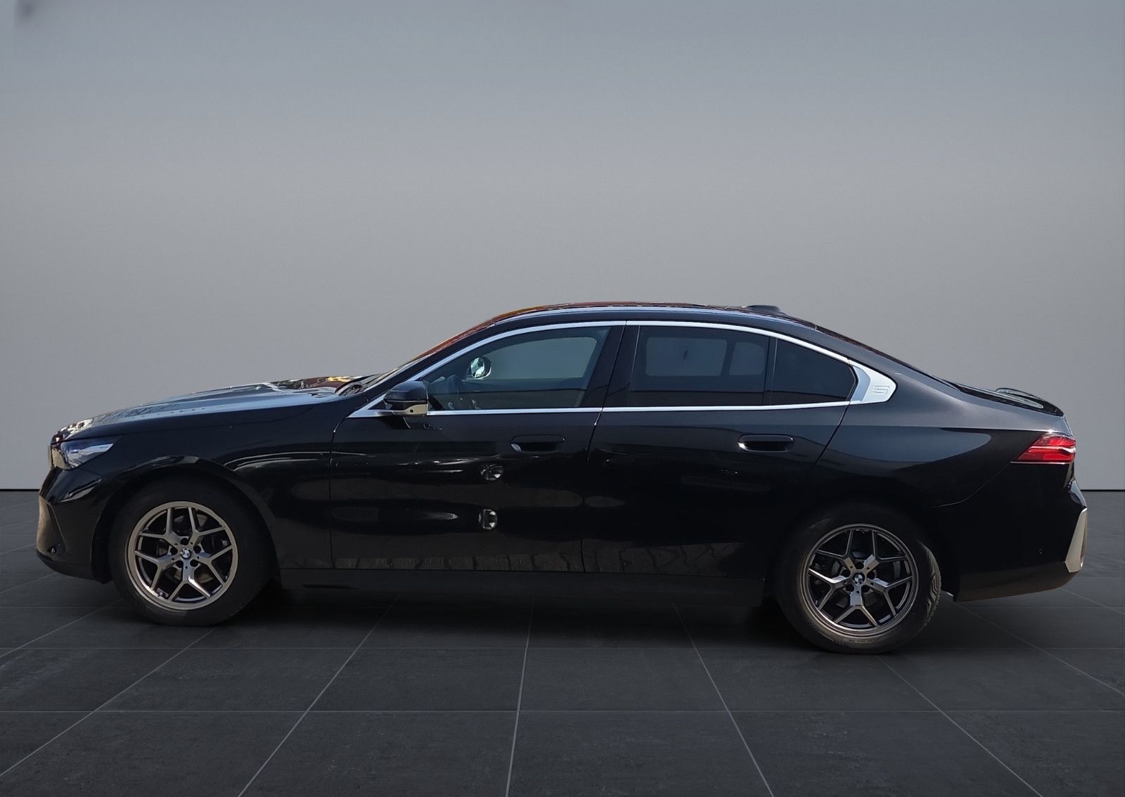 BMW 520d Limousine Leder Head up H&K 360° Virtual foto 2