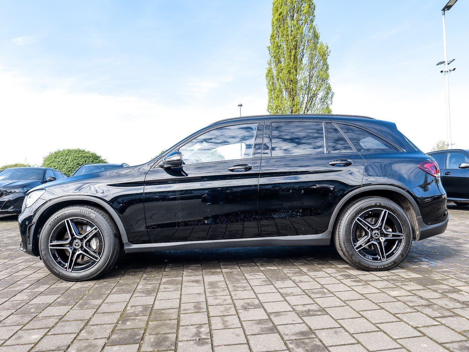 Mercedes-Benz GLC 200 4Matic AMG Line 9G-TRONIC foto 9