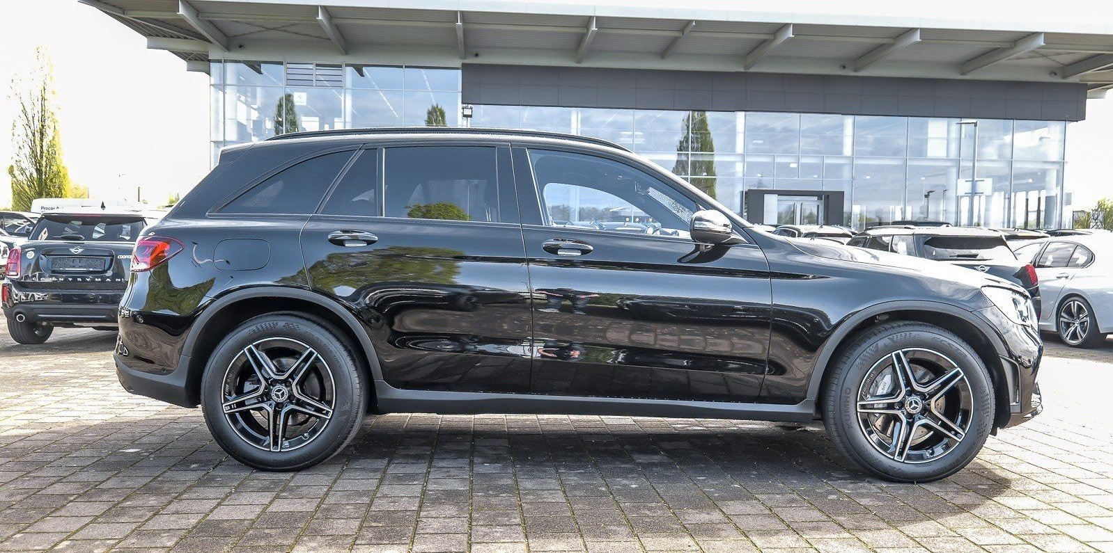 Mercedes-Benz GLC 200 4Matic AMG Line 9G-TRONIC foto 10