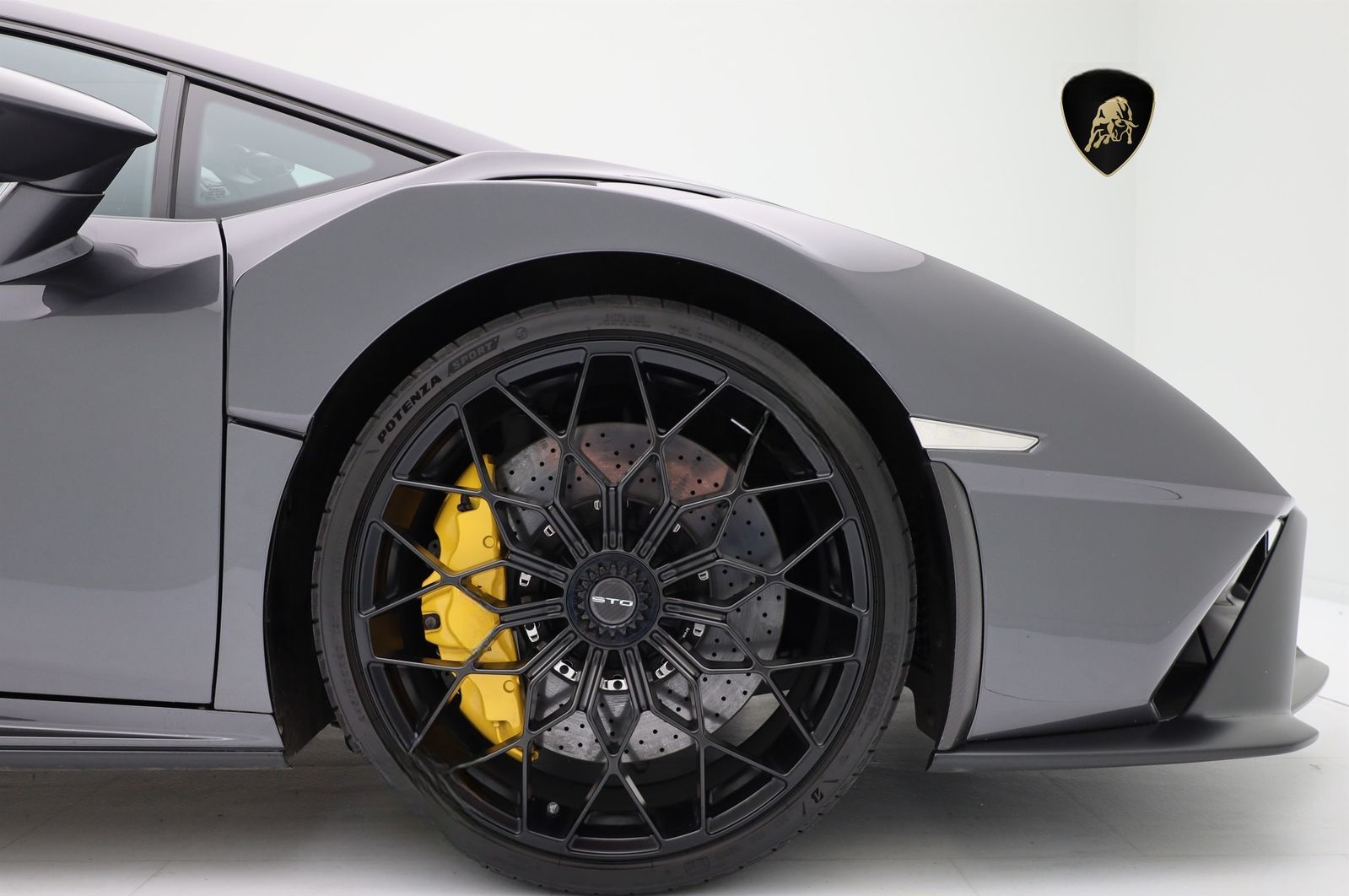 Lamborghini Huracán STO I Lamborghini Hamburg I CARBON I foto 6