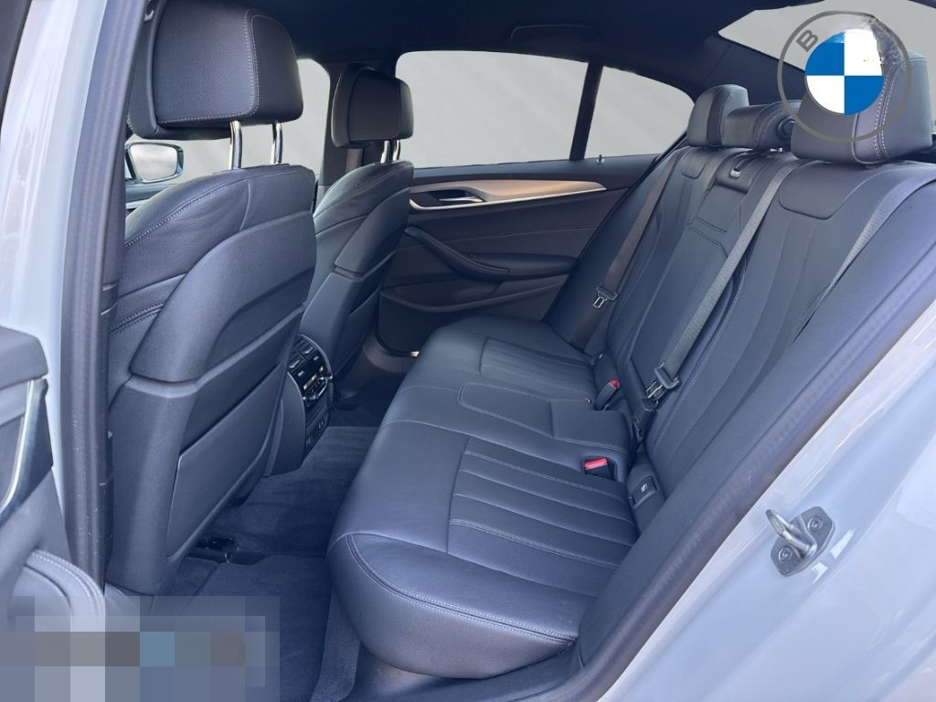 BMW 520 dA Limo M-Sport AdaptivLED HUD Sitzbelüftung foto 9