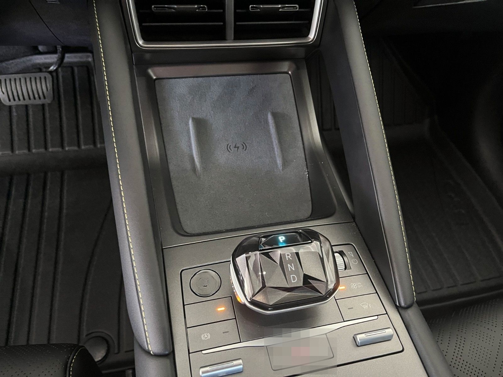 BYD ATTO 2 Boost /PANO-DA/ACC/LEDER/360°/SHZ/ foto 12