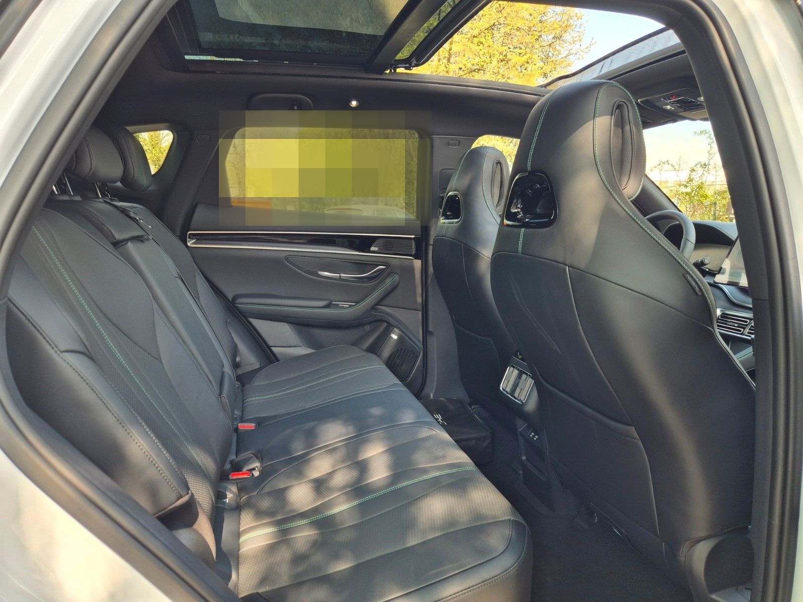 BYD SEAL U PHEV DM-i Design*ALLRAD*360*SzBL*PANO* foto 12