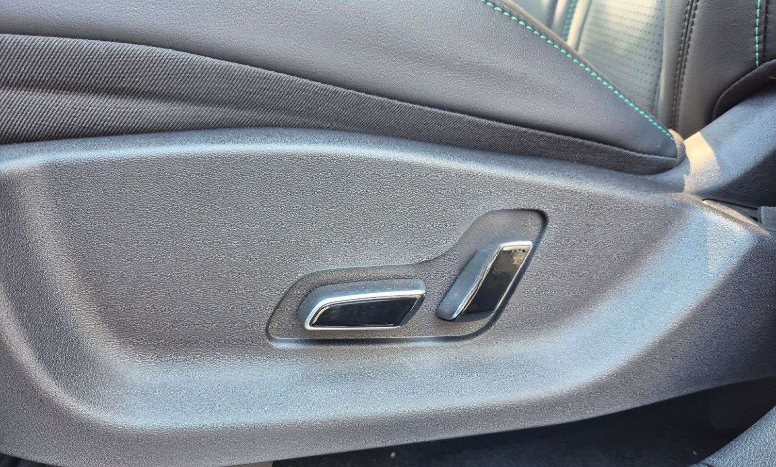 BYD SEAL U PHEV DM-i Design*ALLRAD*360*SzBL*PANO* foto 17