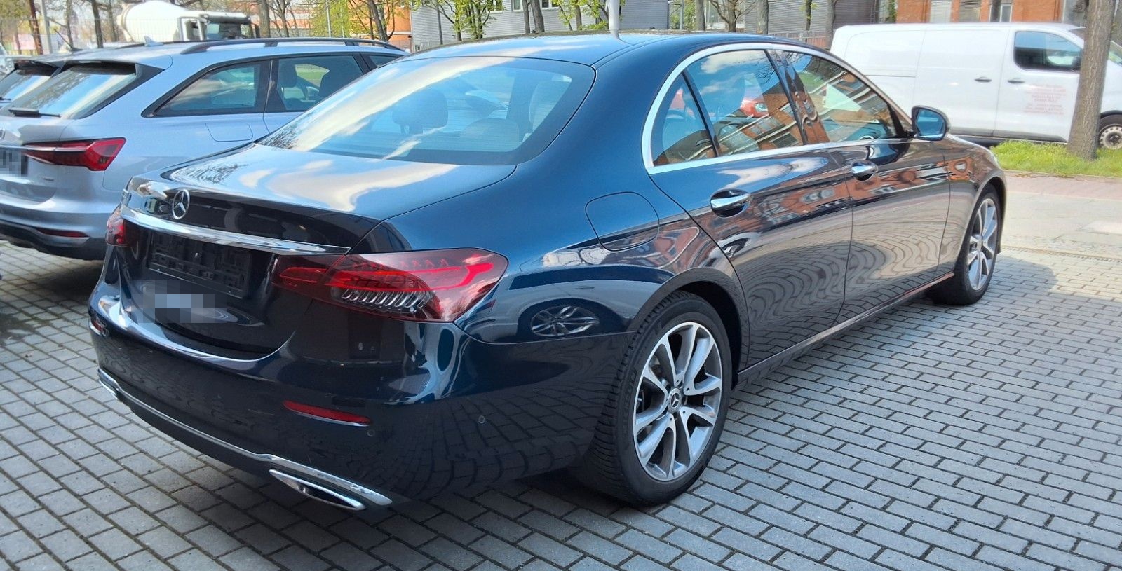 Mercedes-Benz E 200 E Limousine E 200 d foto 4