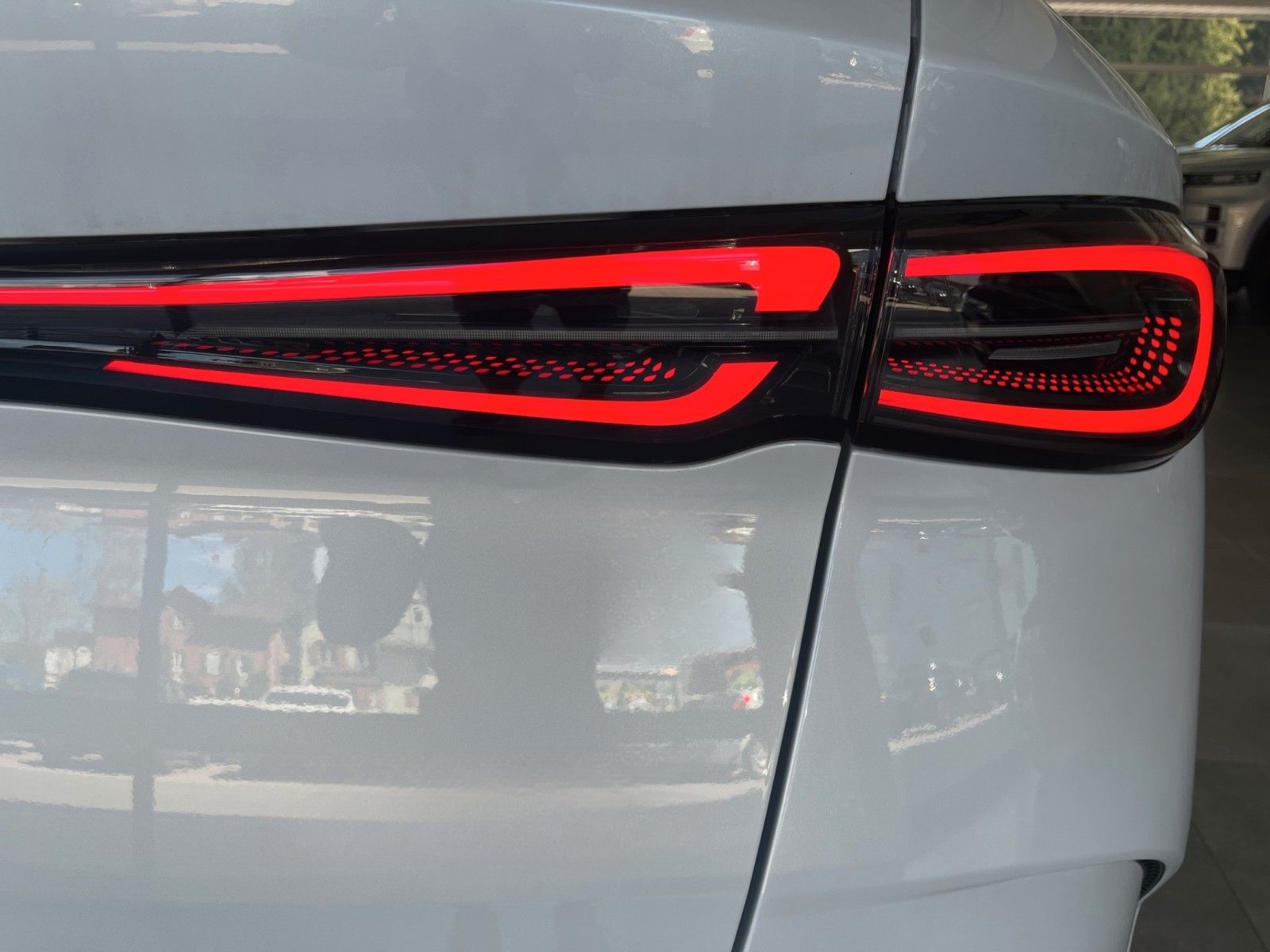 BYD SEAL 6 DM-i TOURING Comfort/360°/HUD/SHZ/PANO-DA foto 19