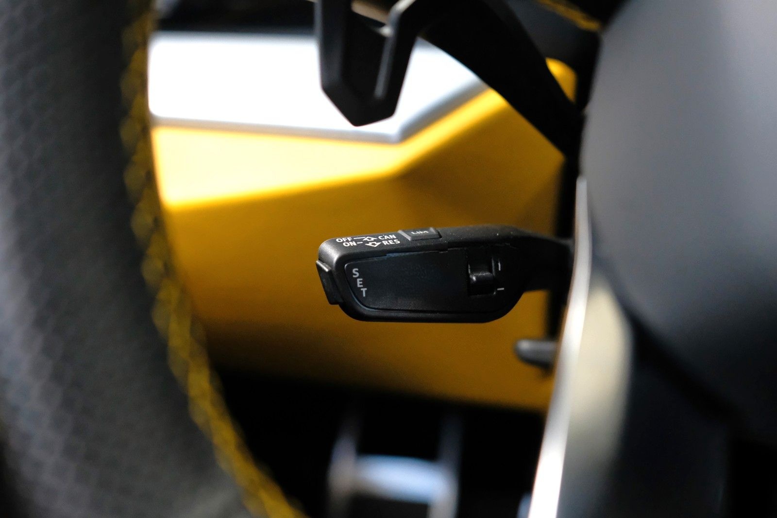 Lamborghini Urus/B&O/NIGHT/ADAS/Q-CITURA/STYLE/STERNENHIMMEL foto 23