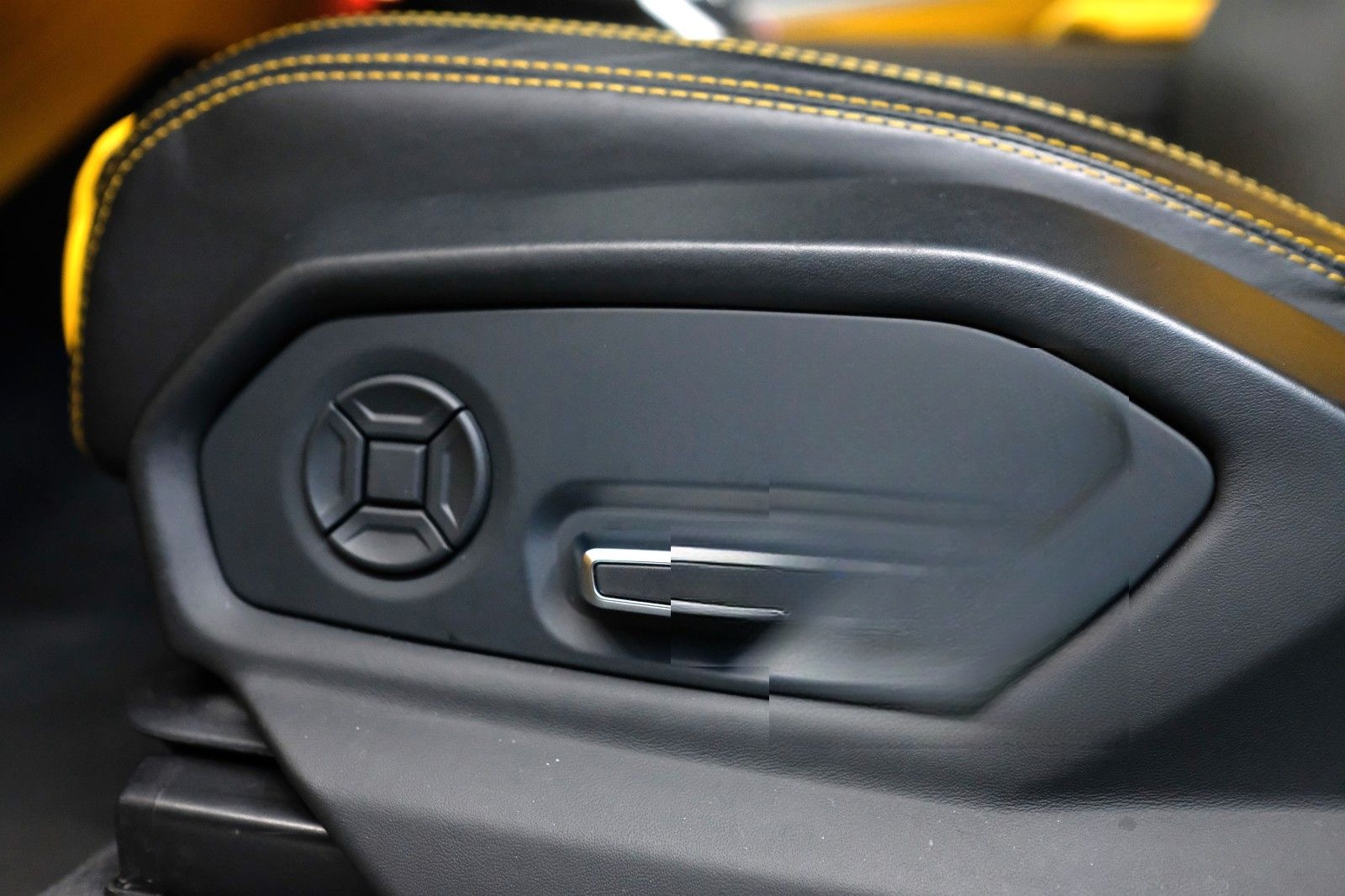 Lamborghini Urus/B&O/NIGHT/ADAS/Q-CITURA/STYLE/STERNENHIMMEL foto 24