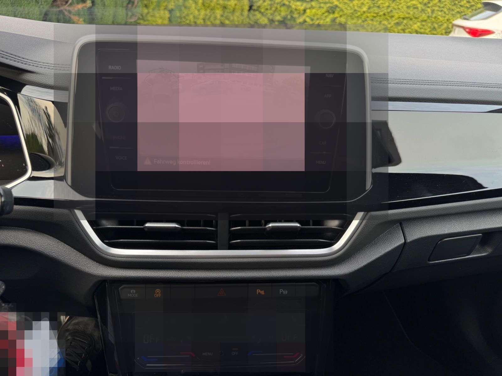 Volkswagen T-Roc R-Line Kamera LED Leder App-Connect Navi foto 19