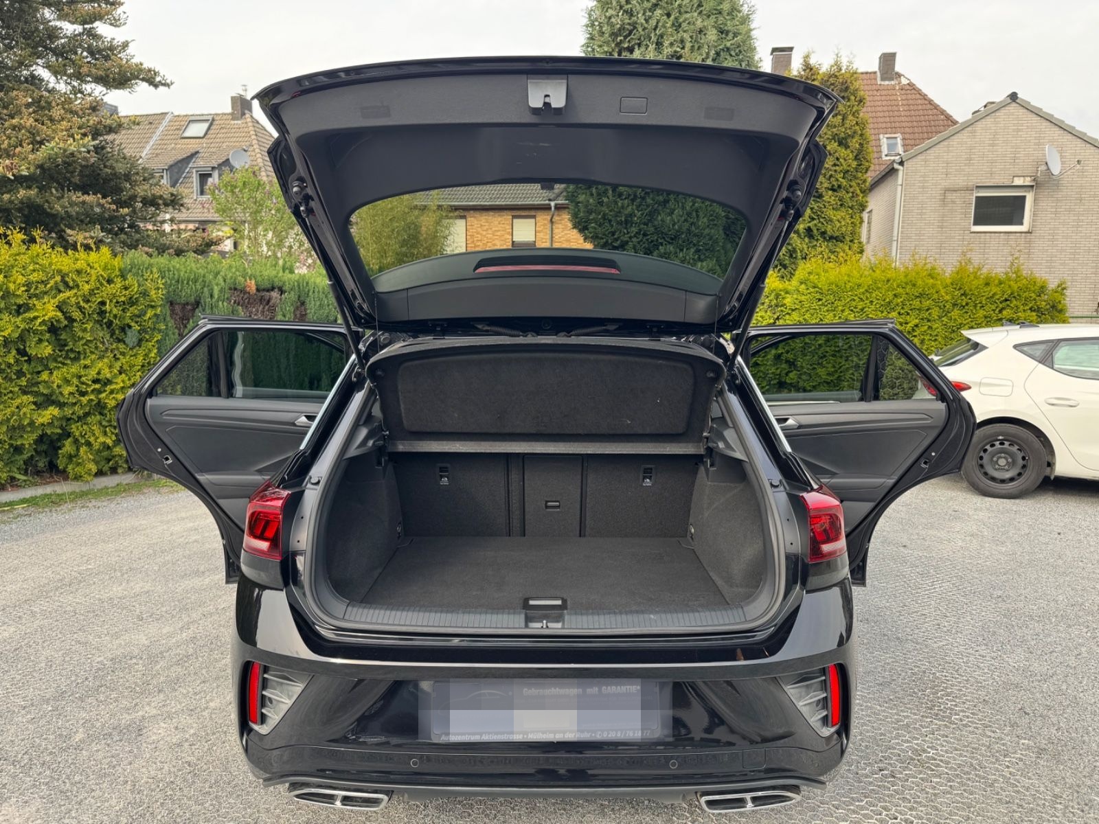 Volkswagen T-Roc R-Line Kamera LED Leder App-Connect Navi foto 10